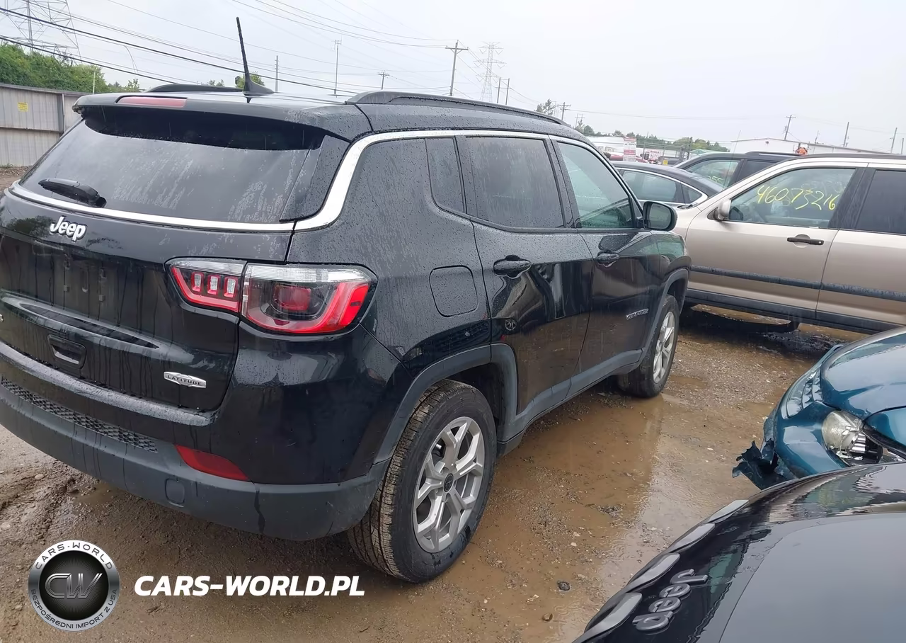 2026 Jeep Compass Latitude VIN:3C4NJDBN1TT198128 - 4