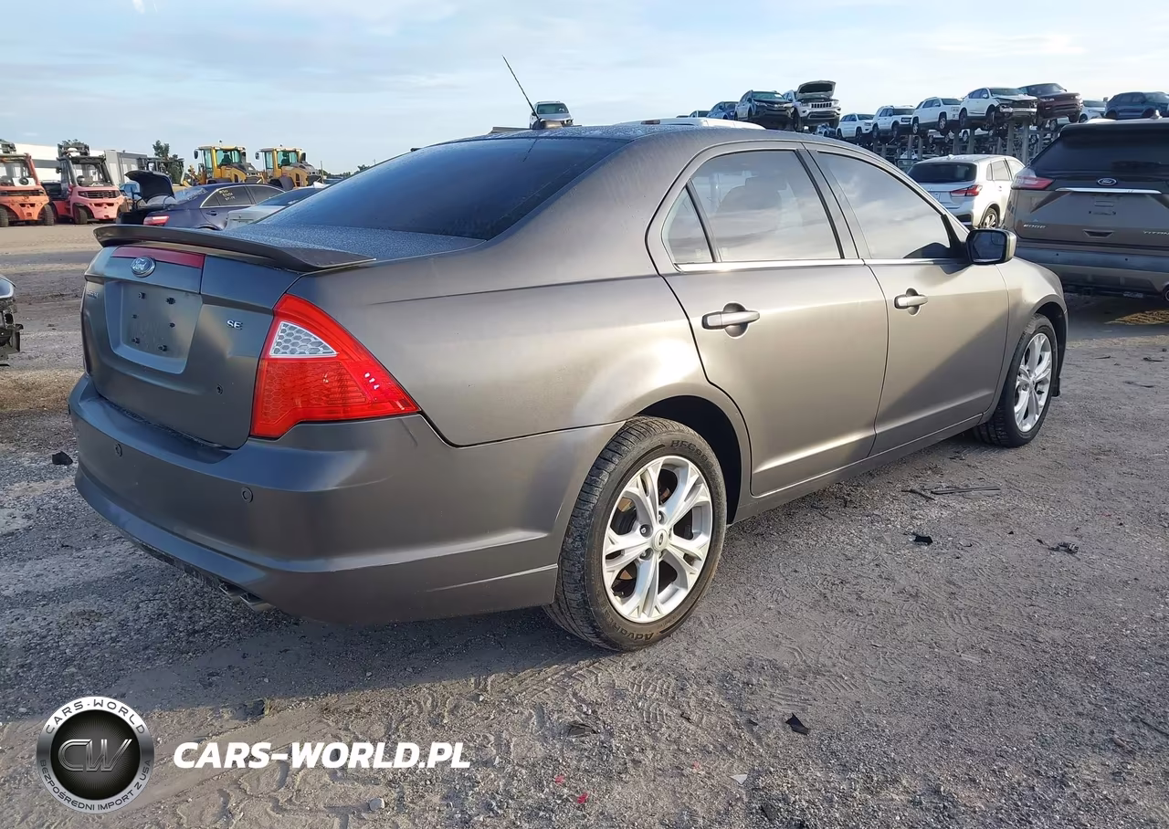 2012 Ford Fusion Se VIN:3FAHP0HA4CR190889 - 4