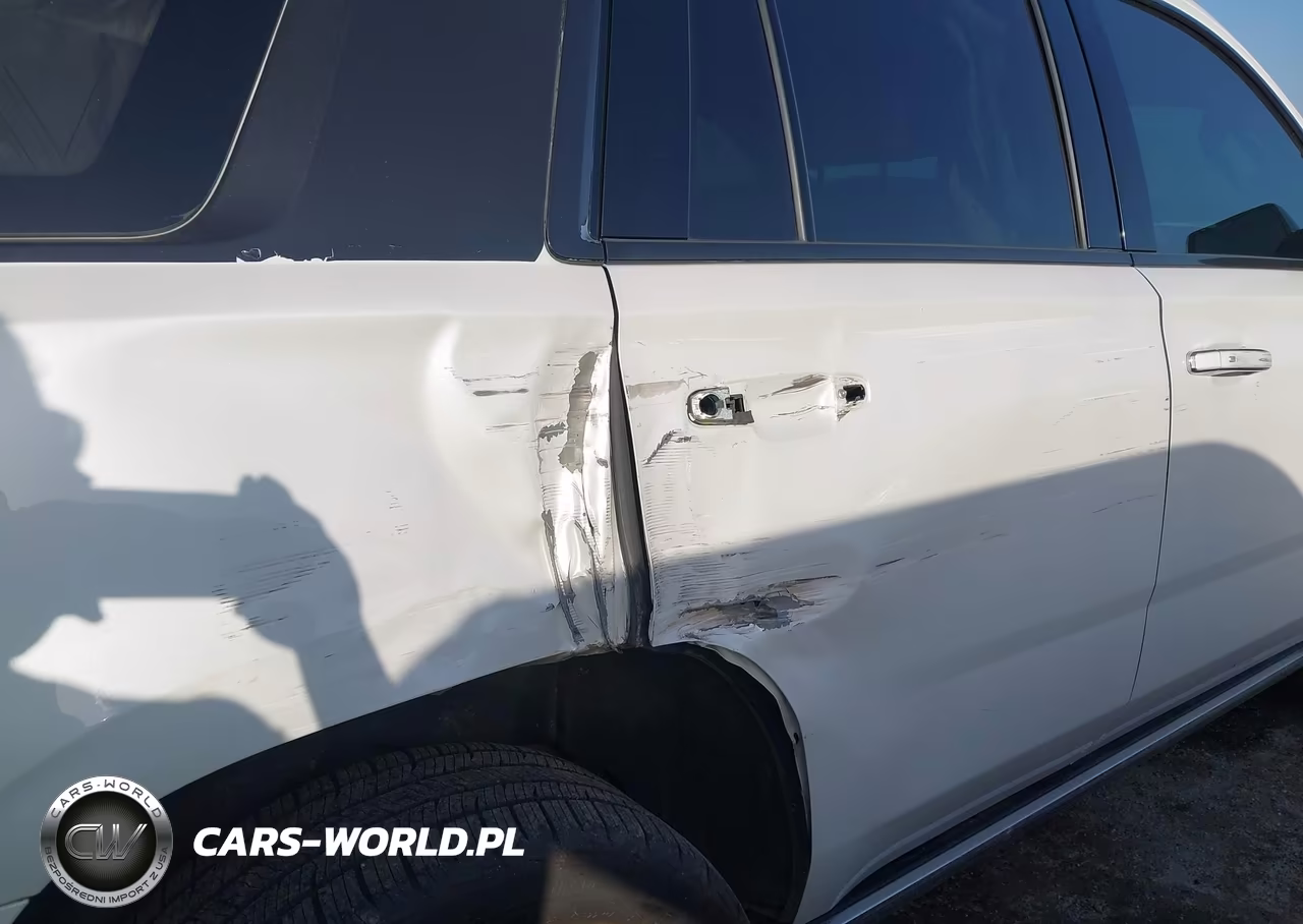 2019 GMC Yukon Denali VIN:1GKS2CKJ2KR404737 - 6