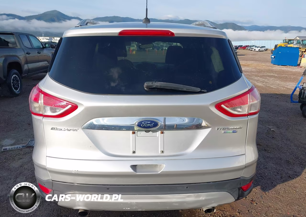 2016 Ford Escape Titanium VIN:1FMCU9JX6GUC24082 - 17