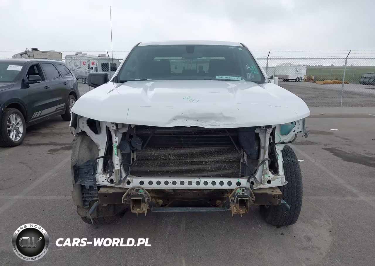 2019 Chevrolet Silverado 1500 Work Truck VIN:1GCUYAEF1KZ349549 - 13