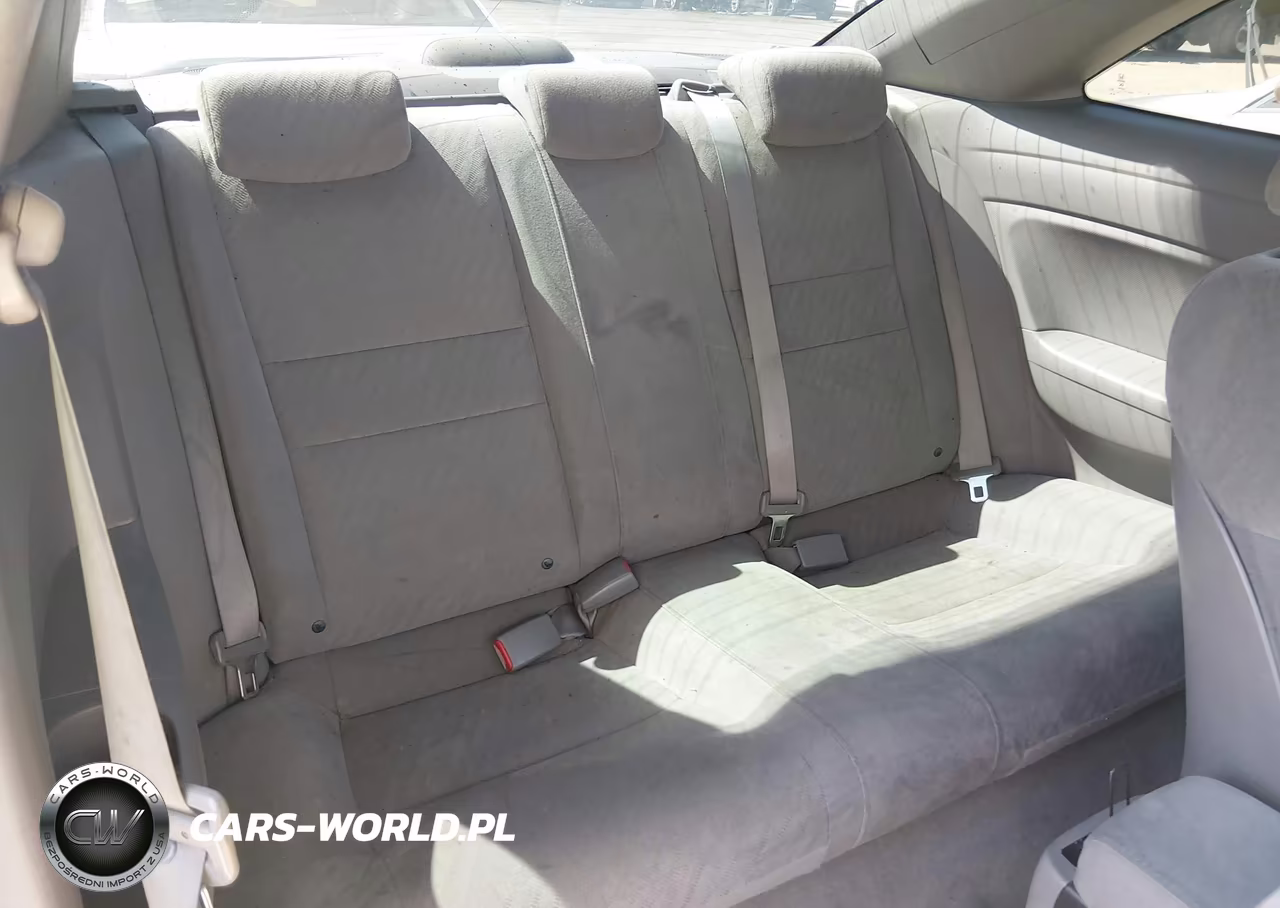 2009 Honda Civic Lx VIN:2HGFG12649H511072 - 8