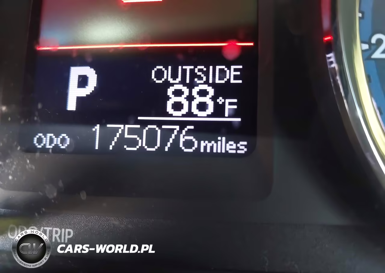 2019 Toyota Corolla Le VIN:5YFBURHE5KP894927 - 15