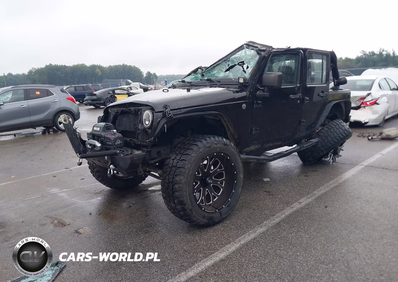 2015 Jeep Wrangler Unlimited Sport VIN:1C4BJWDG2FL696626 - 2