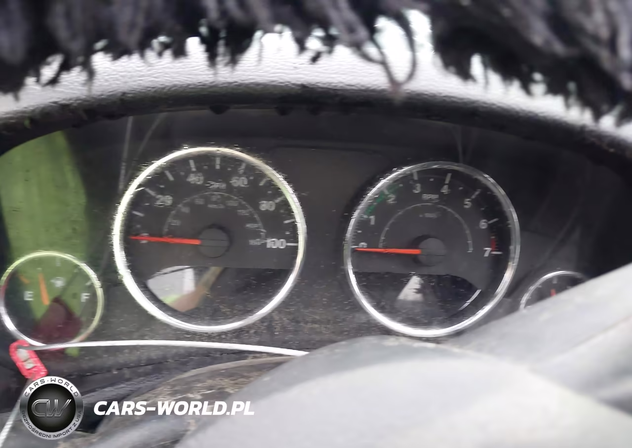 2015 Jeep Wrangler Unlimited Sport VIN:1C4BJWDG2FL696626 - 7