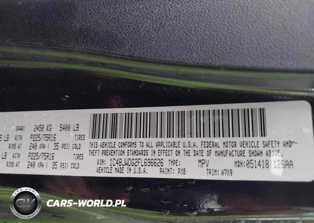 2015 Jeep Wrangler Unlimited Sport VIN:1C4BJWDG2FL696626 - 9