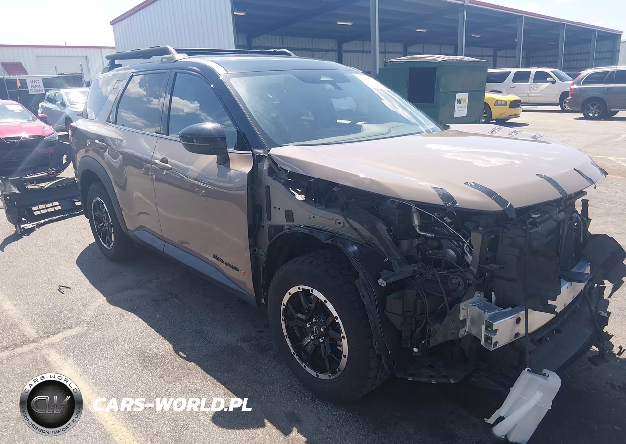 2023 Nissan Pathfinder Rock Creek 4Wd
