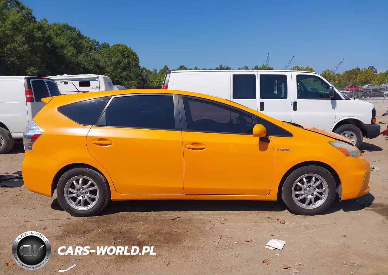 2014 Toyota Prius V Three VIN:JTDZN3EU7EJ012279 - 12