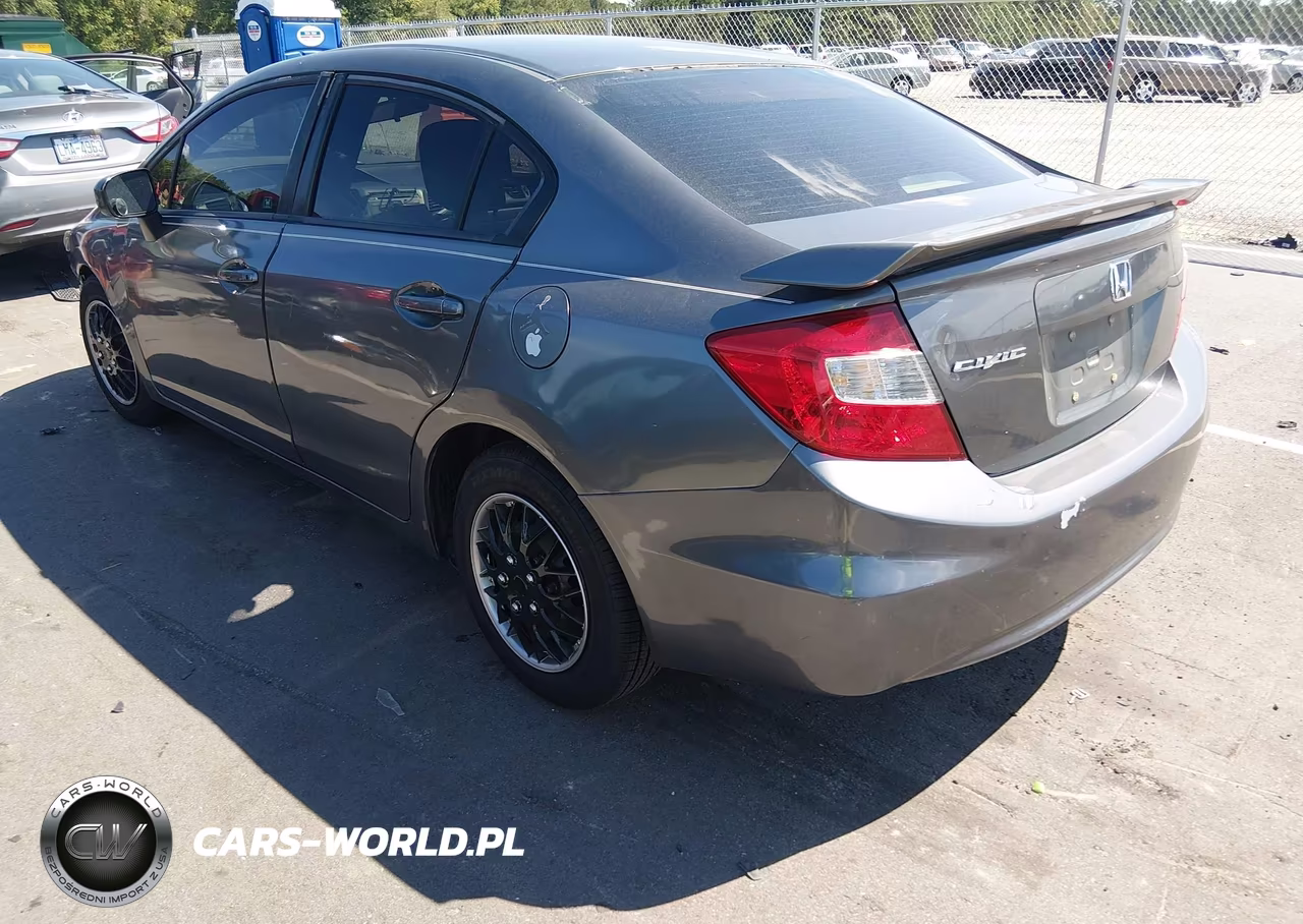 2012 Honda Civic Lx VIN:2HGFB2F58CH327671 - 3