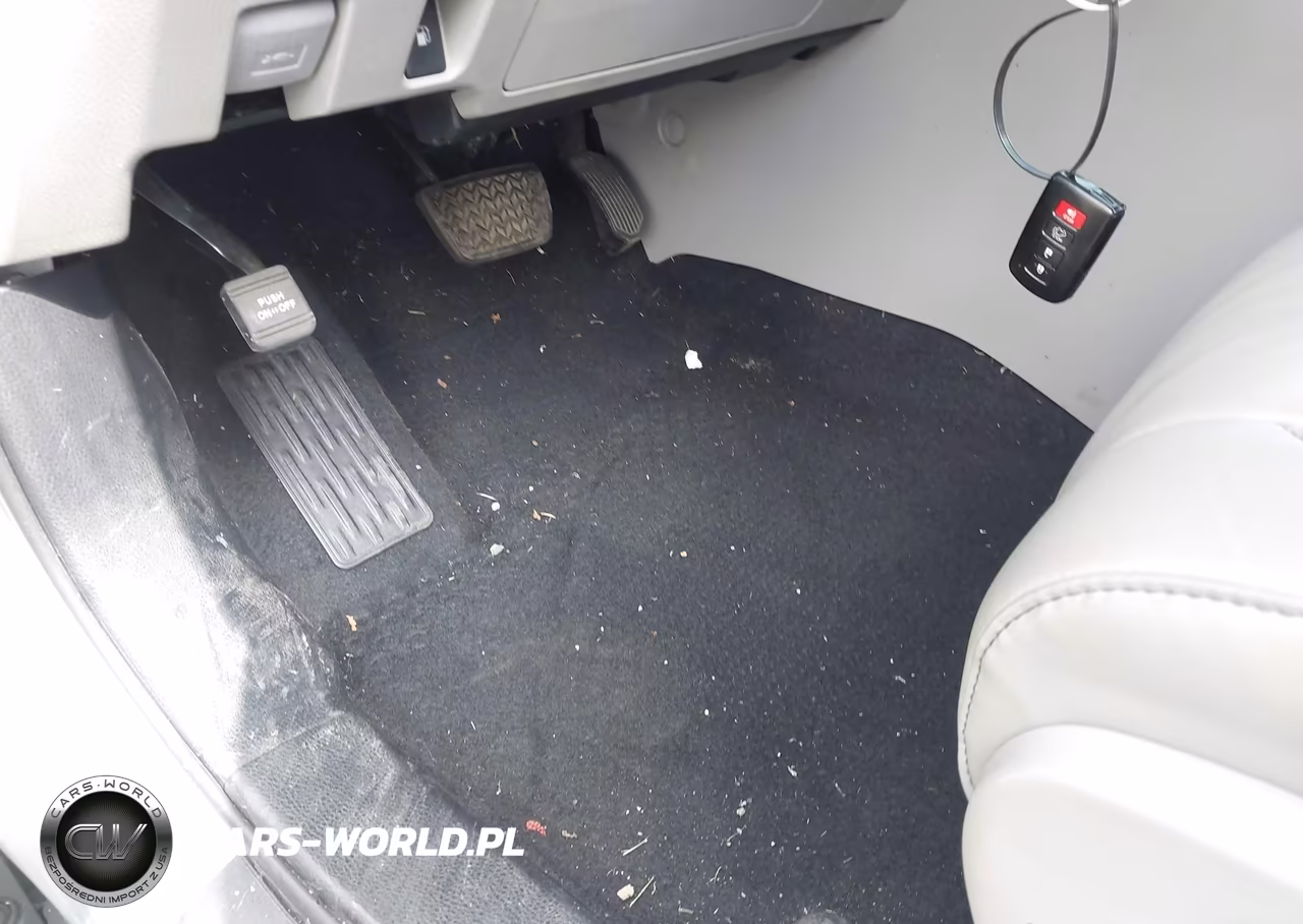 2019 Toyota Highlander Xle VIN:5TDJZRFH9KS579081 - 6