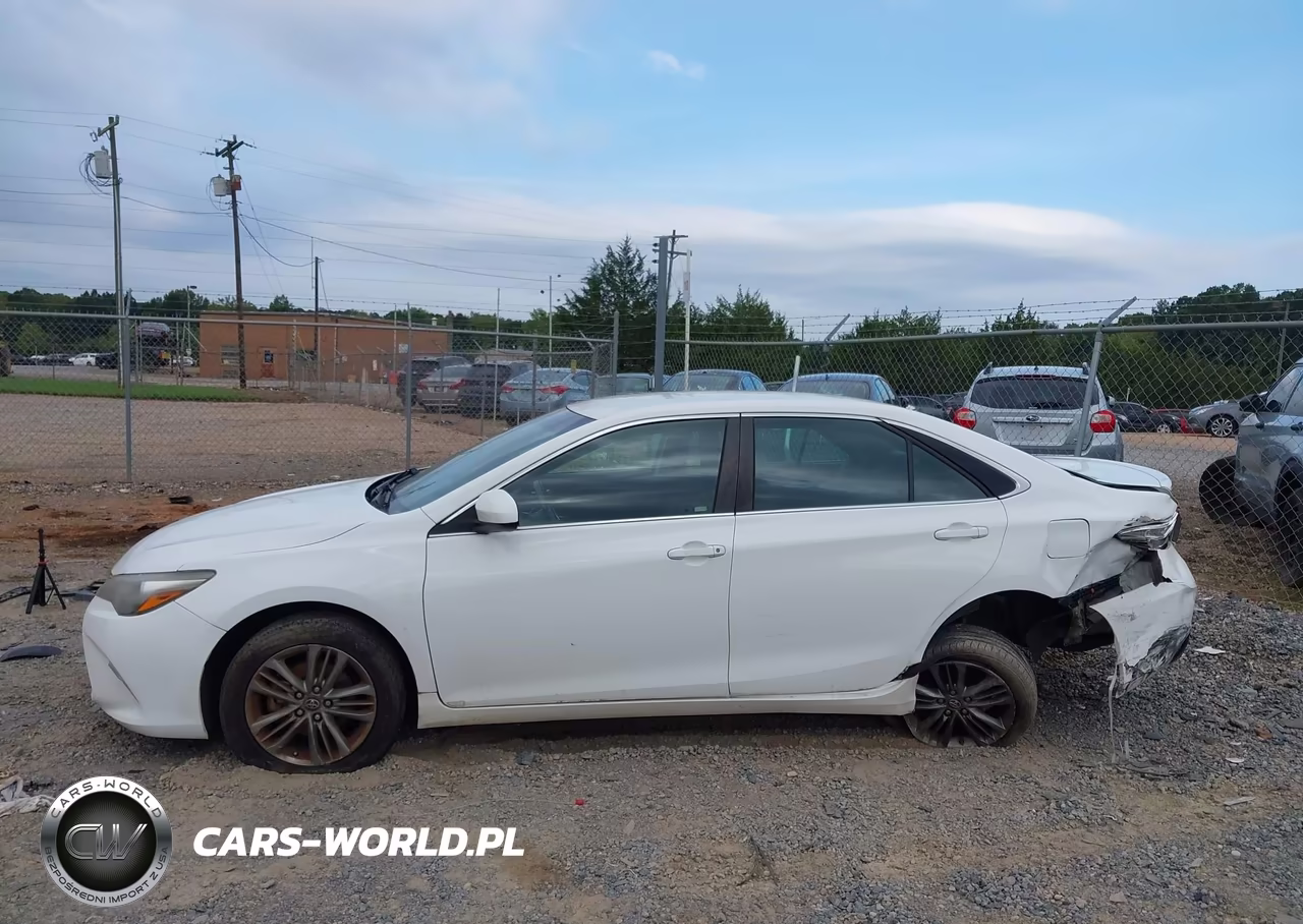 2017 Toyota Camry Se VIN:4T1BF1FKXHU788176 - 14