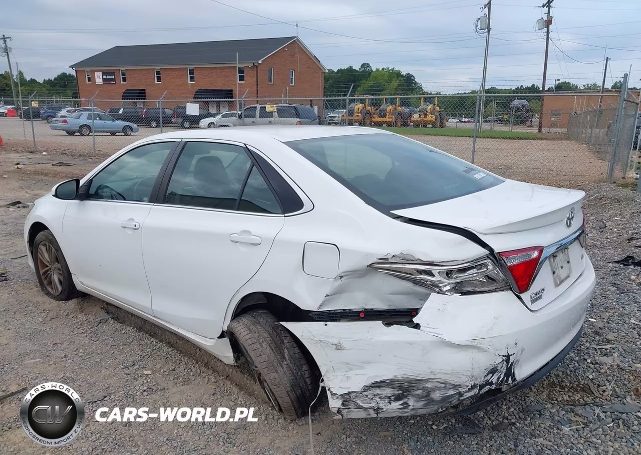 2017 Toyota Camry Se VIN:4T1BF1FKXHU788176 - 3