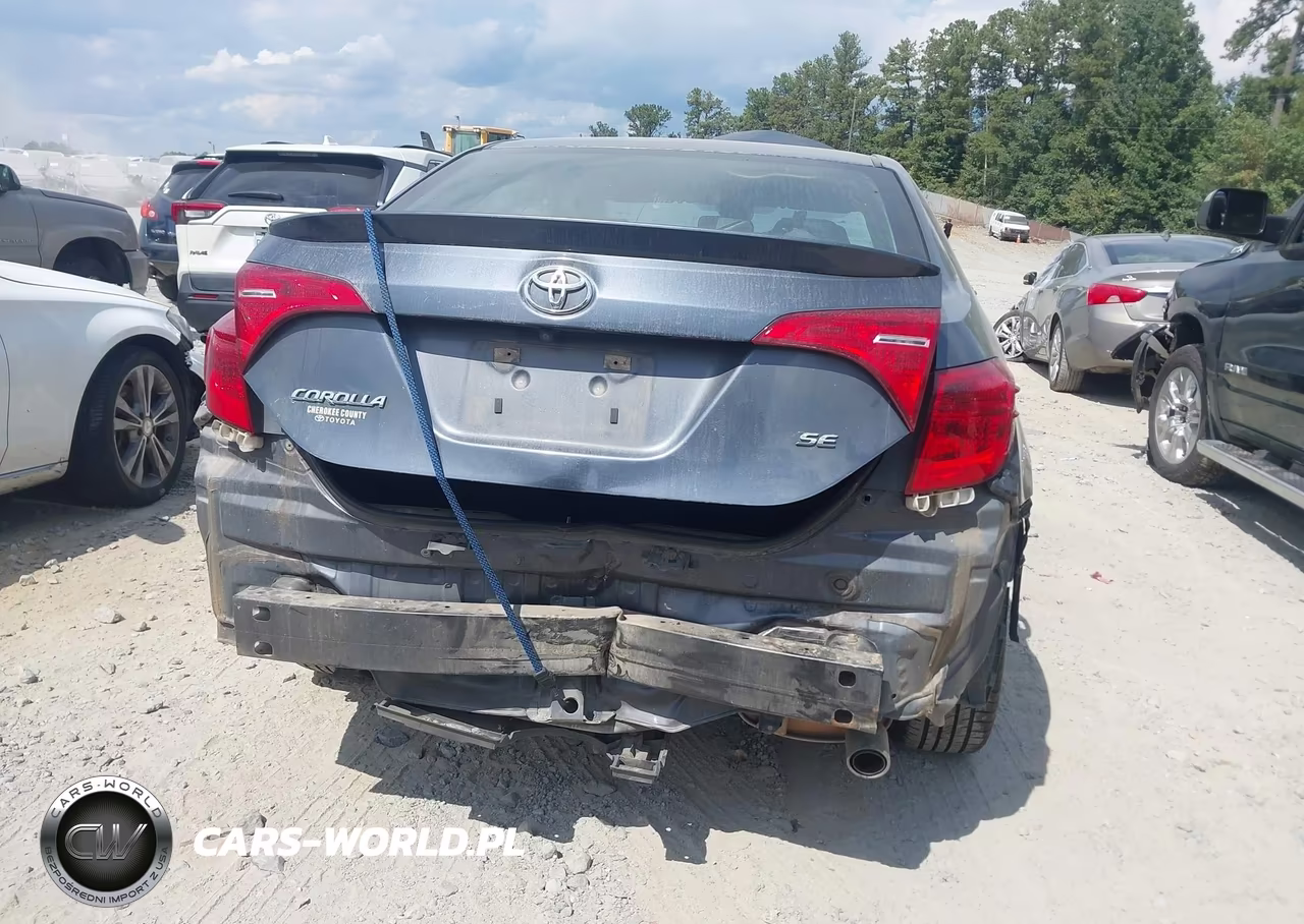 2018 Toyota Corolla Se VIN:5YFBURHE7JP822139 - 6