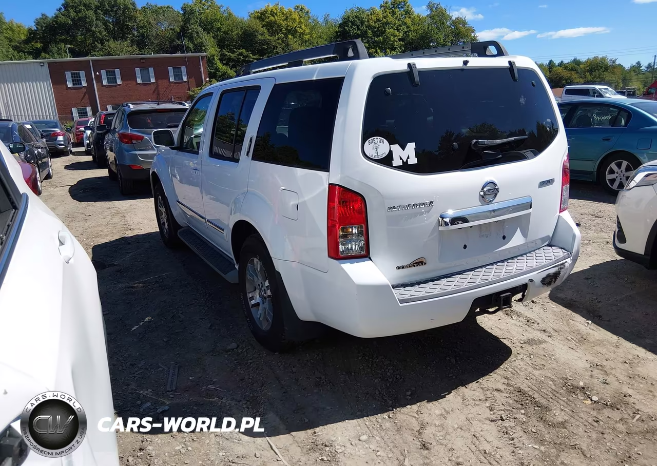 2012 Nissan Pathfinder Silver VIN:5N1AR1NB9CC609418 - 3