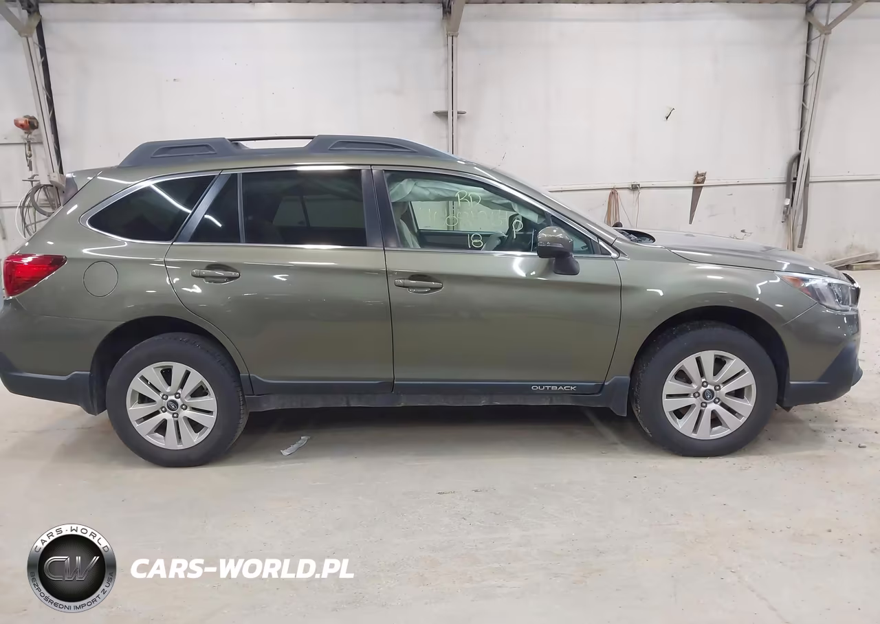 2018 Subaru Outback 2.5I Premium VIN:4S4BSAFC1J3290691 - 13
