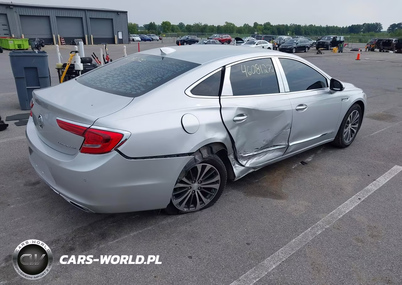 2017 Buick Lacrosse Essence VIN:1G4ZP5SS3HU173784 - 4