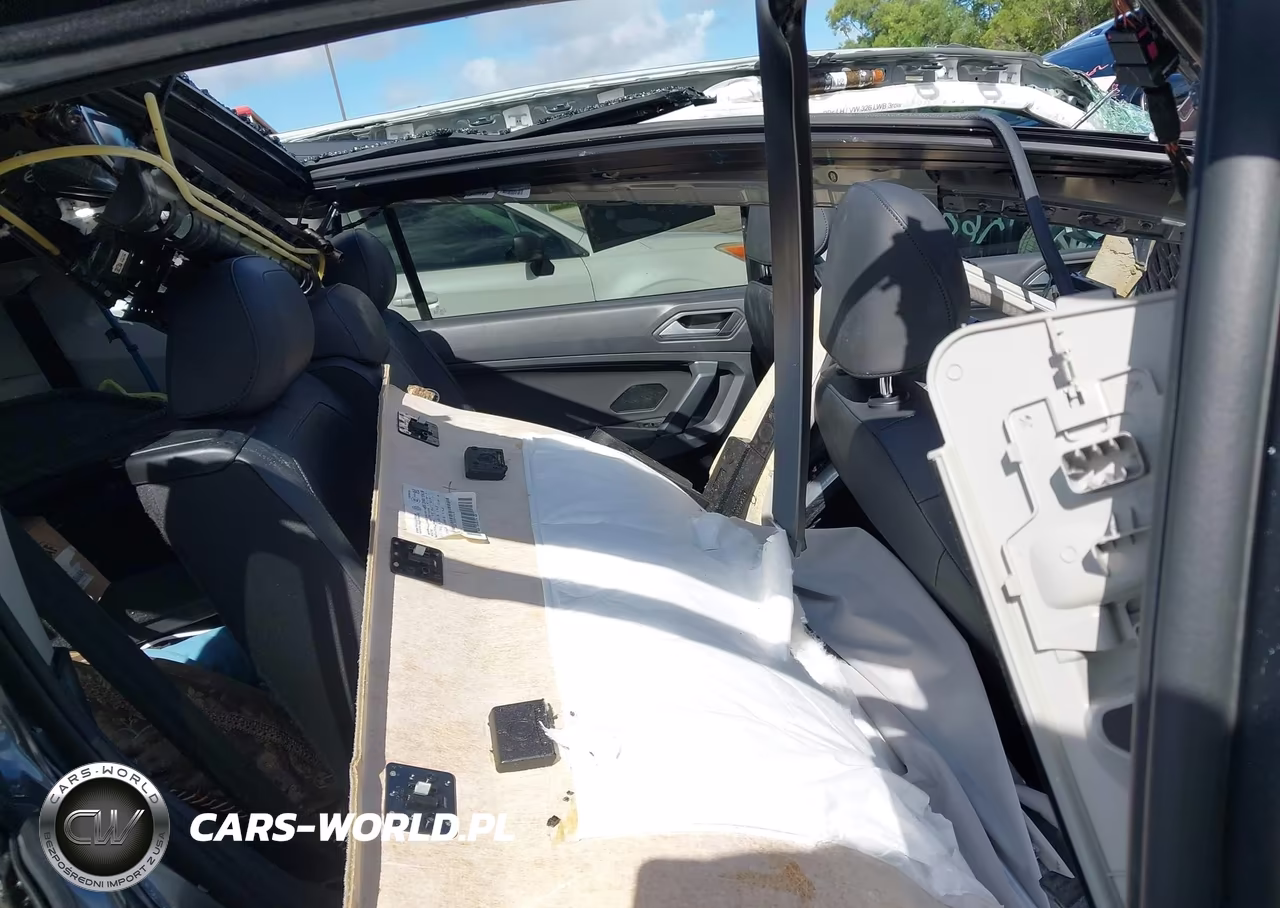 2019 Volkswagen Tiguan 2.0T Se-2.0T Sel-2.0T Sel R-Line-2.0T Sel R-Line Black VIN:3VV3B7AX3KM102681 - 8