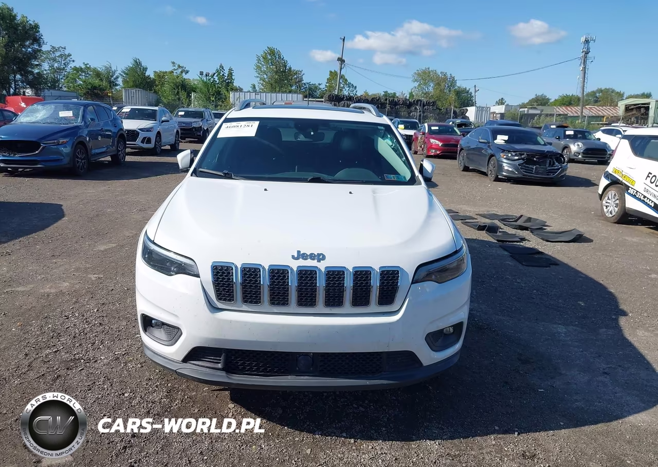 2021 Jeep Cherokee Latitude Lux VIN:1C4PJMMX7MD223807 - 12