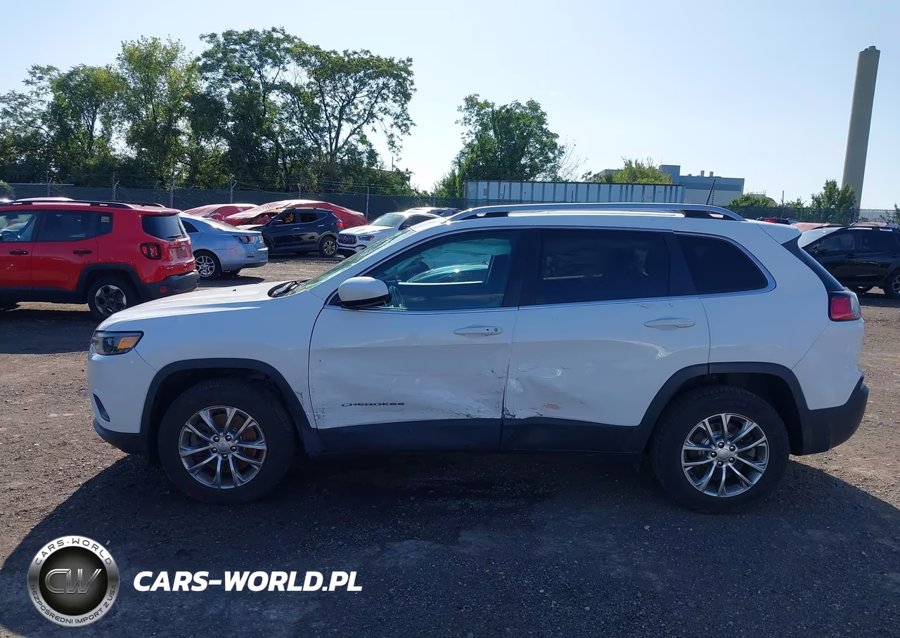 2021 Jeep Cherokee Latitude Lux VIN:1C4PJMMX7MD223807 - 14