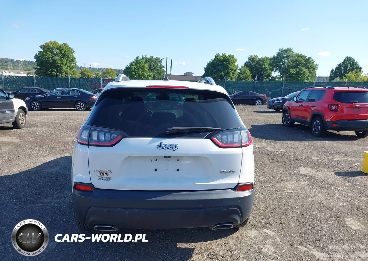 2021 Jeep Cherokee Latitude Lux VIN:1C4PJMMX7MD223807 - 16