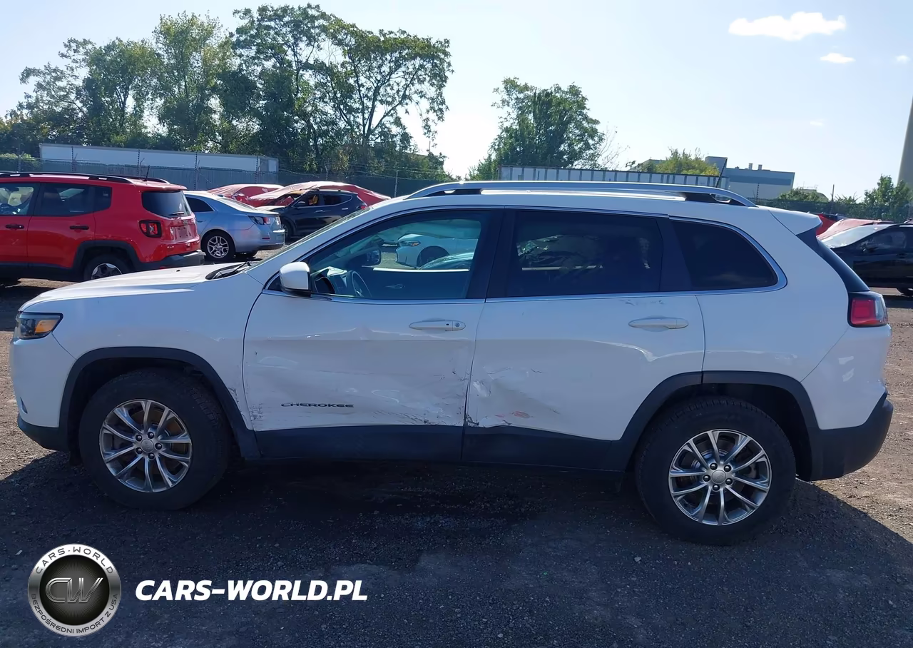 2021 Jeep Cherokee Latitude Lux VIN:1C4PJMMX7MD223807 - 6