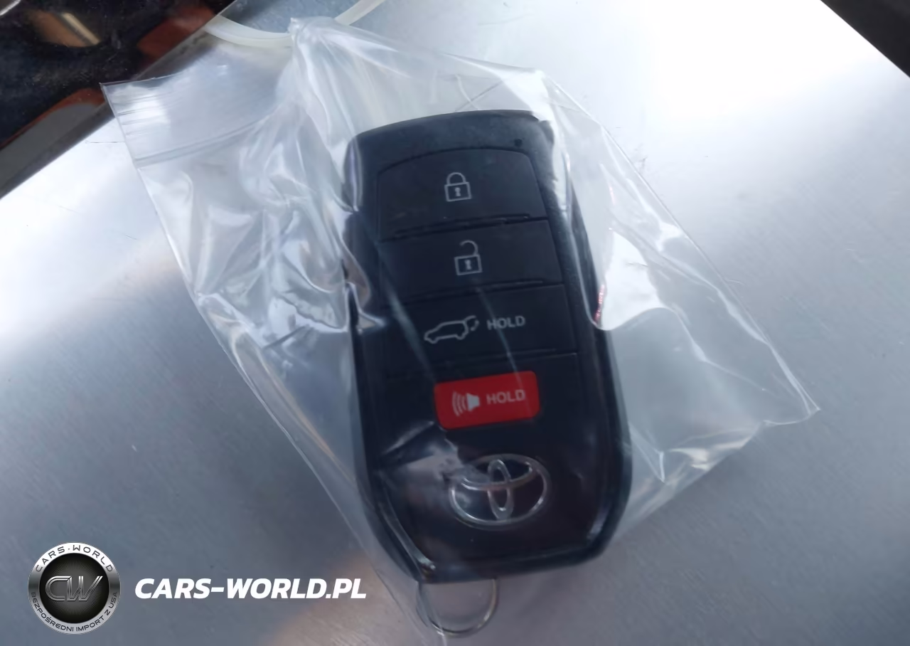 2026 Toyota Bz Xle VIN:JTMBFAEB0TA007312 - 11