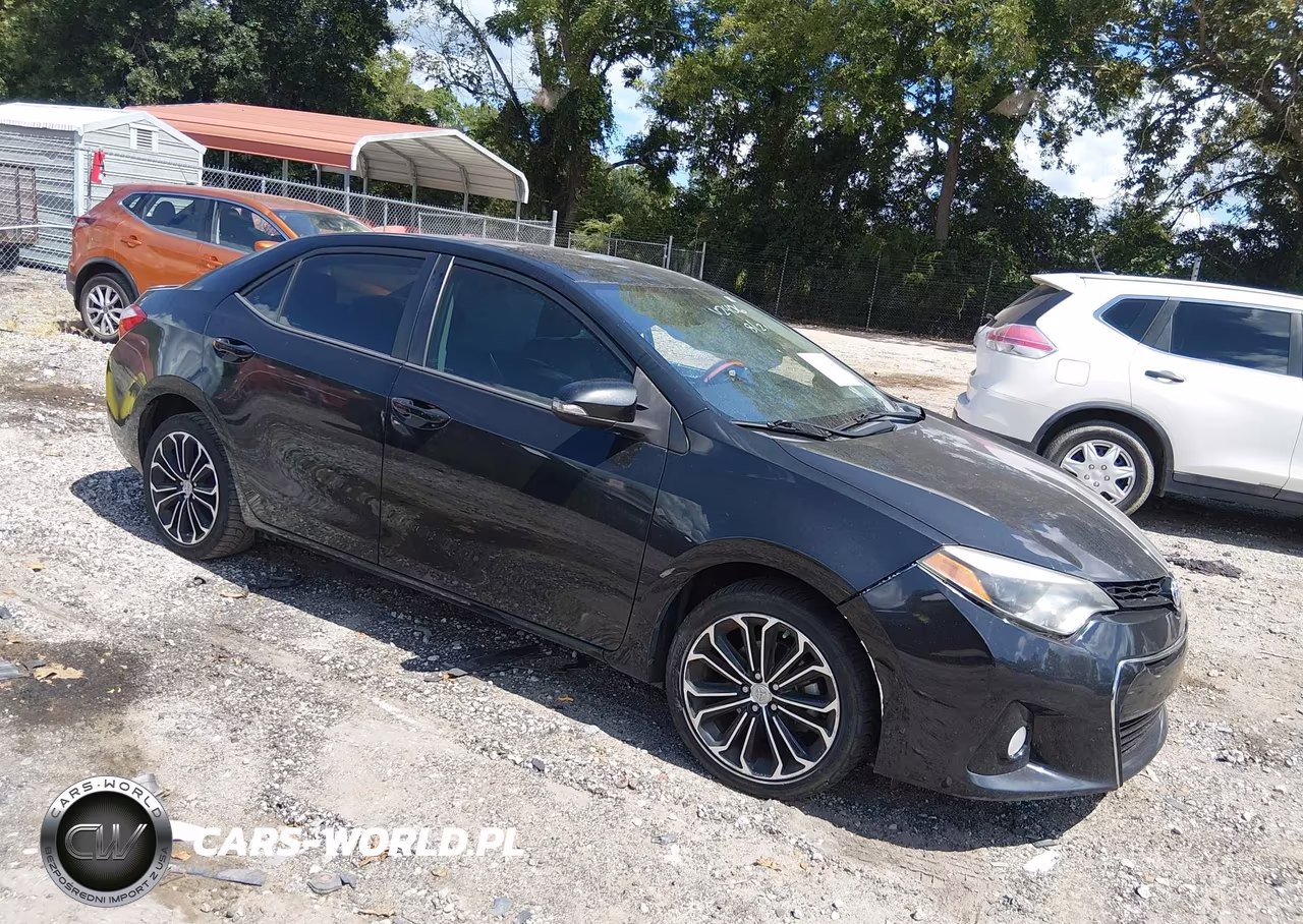 2015 Toyota Corolla S Plus