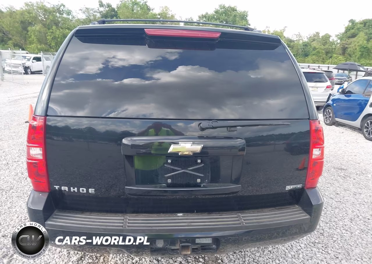 2011 Chevrolet Tahoe Lt VIN:1GNSCBE03BR139159 - 16