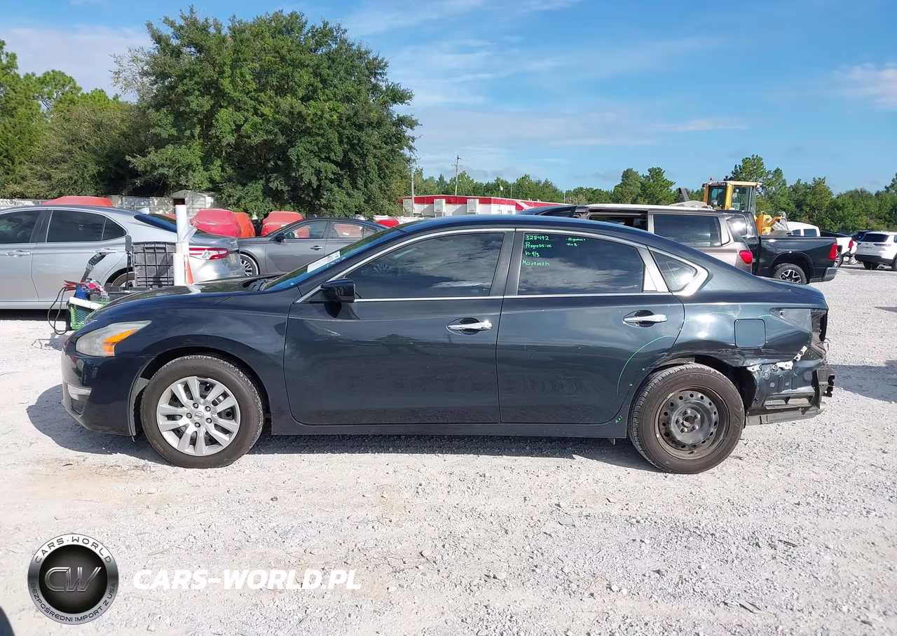 2015 Nissan Altima 2.5 S VIN:1N4AL3APXFN915903 - 15