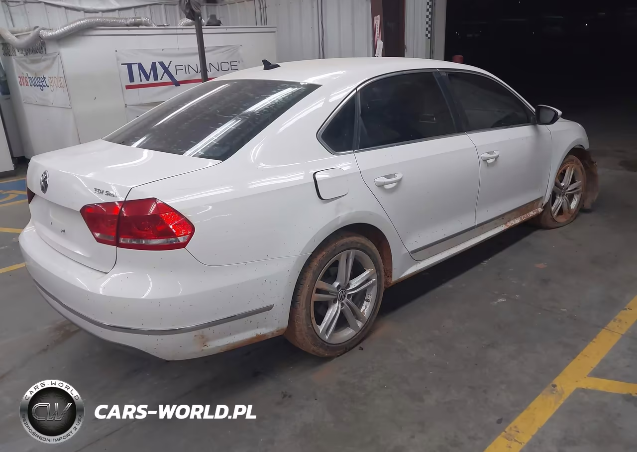 2012 Volkswagen Passat 2.0L Tdi Sel Premium VIN:1VWCN7A38CC059930 - 4