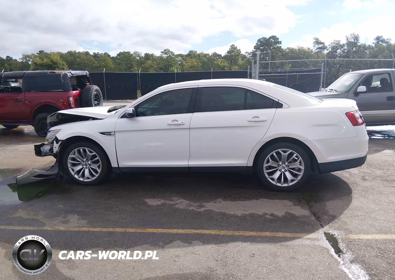 2016 Ford Taurus Limited VIN:1FAHP2F88GG110891 - 14