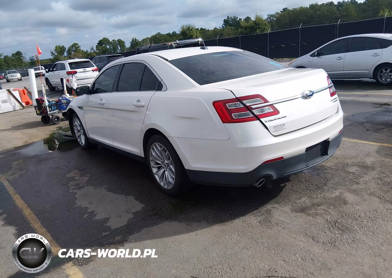2016 Ford Taurus Limited VIN:1FAHP2F88GG110891 - 3