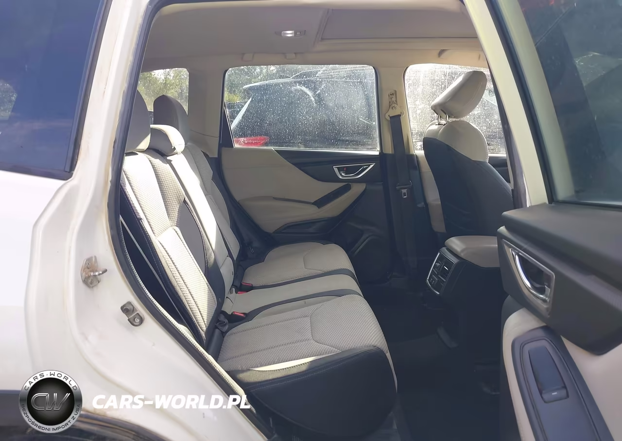 2022 Subaru Forester Premium VIN:JF2SKAEC8NH481458 - 8