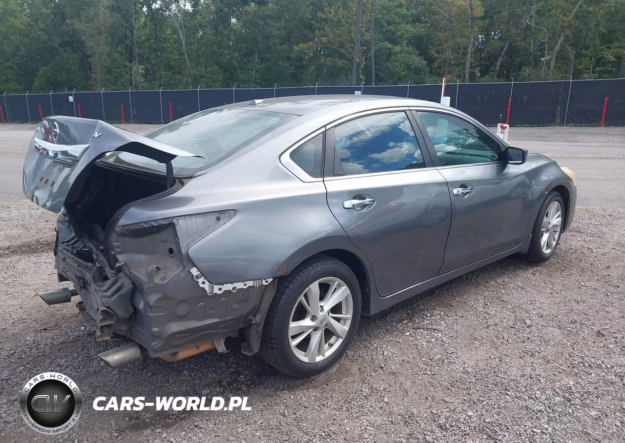 2015 Nissan Altima 2.5 Sv VIN:1N4AL3AP5FC290841 - 4
