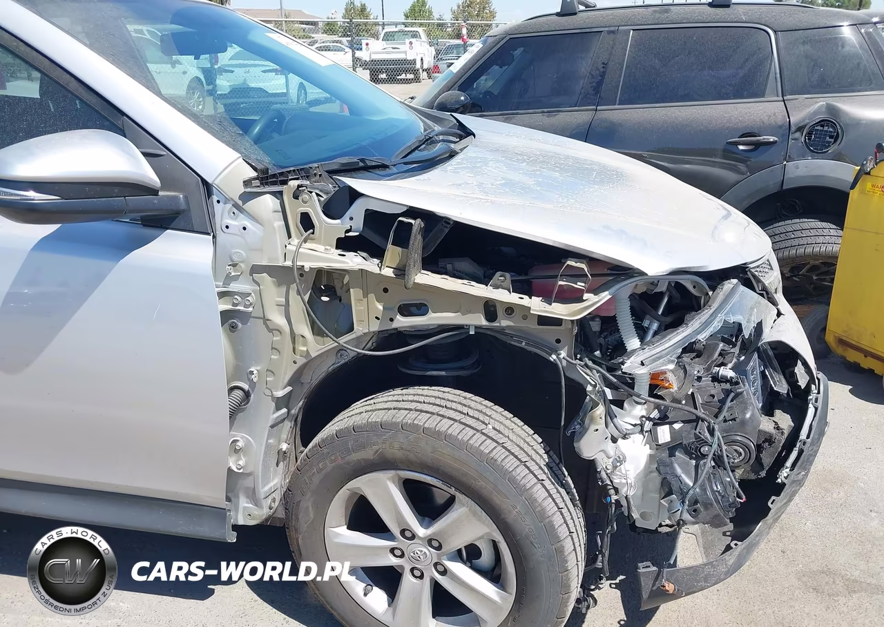 2014 Toyota Rav4 Xle VIN:2T3WFREV8EW101534 - 13