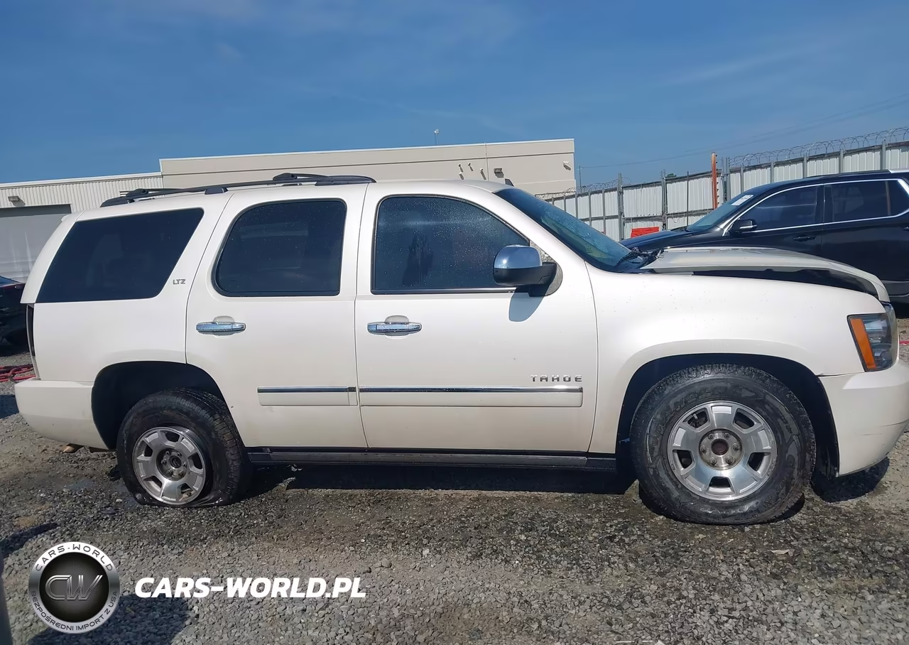 2014 Chevrolet Tahoe Ltz VIN:1GNSCCE05ER111020 - 13