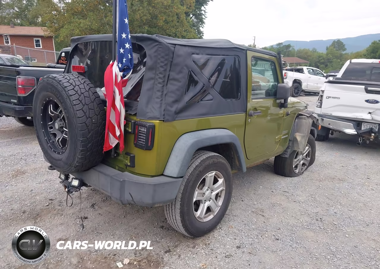 2010 Jeep Wrangler Sport VIN:1J4AA2D16AL210452 - 4