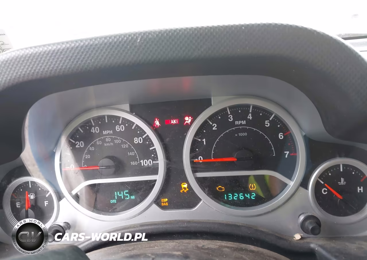 2010 Jeep Wrangler Sport VIN:1J4AA2D16AL210452 - 7