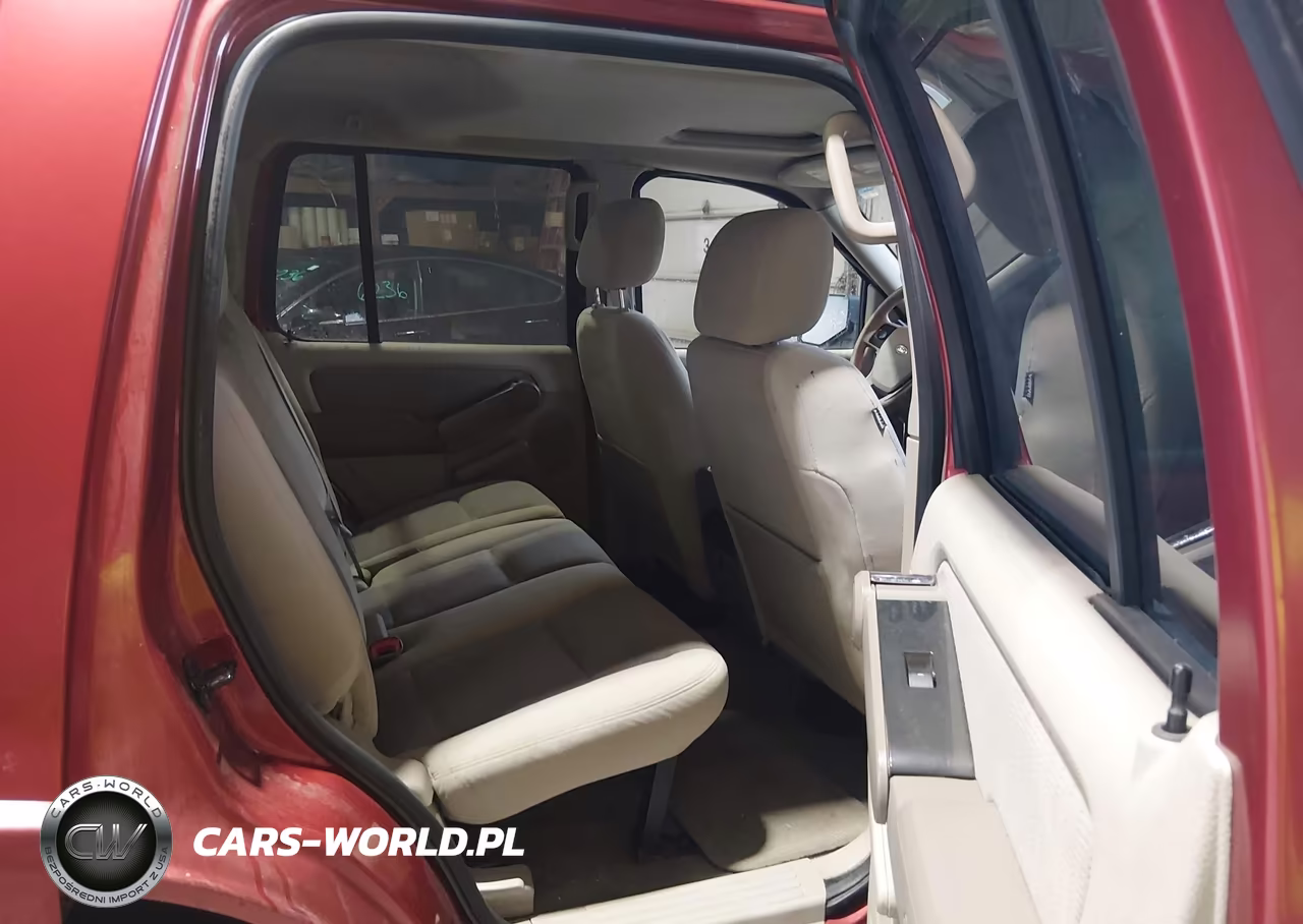 2007 Ford Explorer Xlt VIN:1FMEU73E97UB72987 - 8