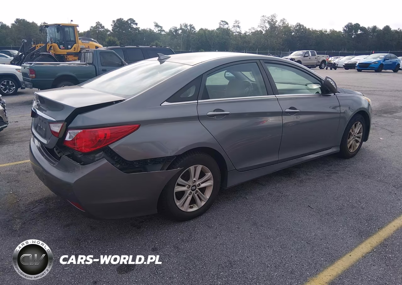 2014 Hyundai Sonata Gls VIN:5NPEB4AC5EH935122 - 4