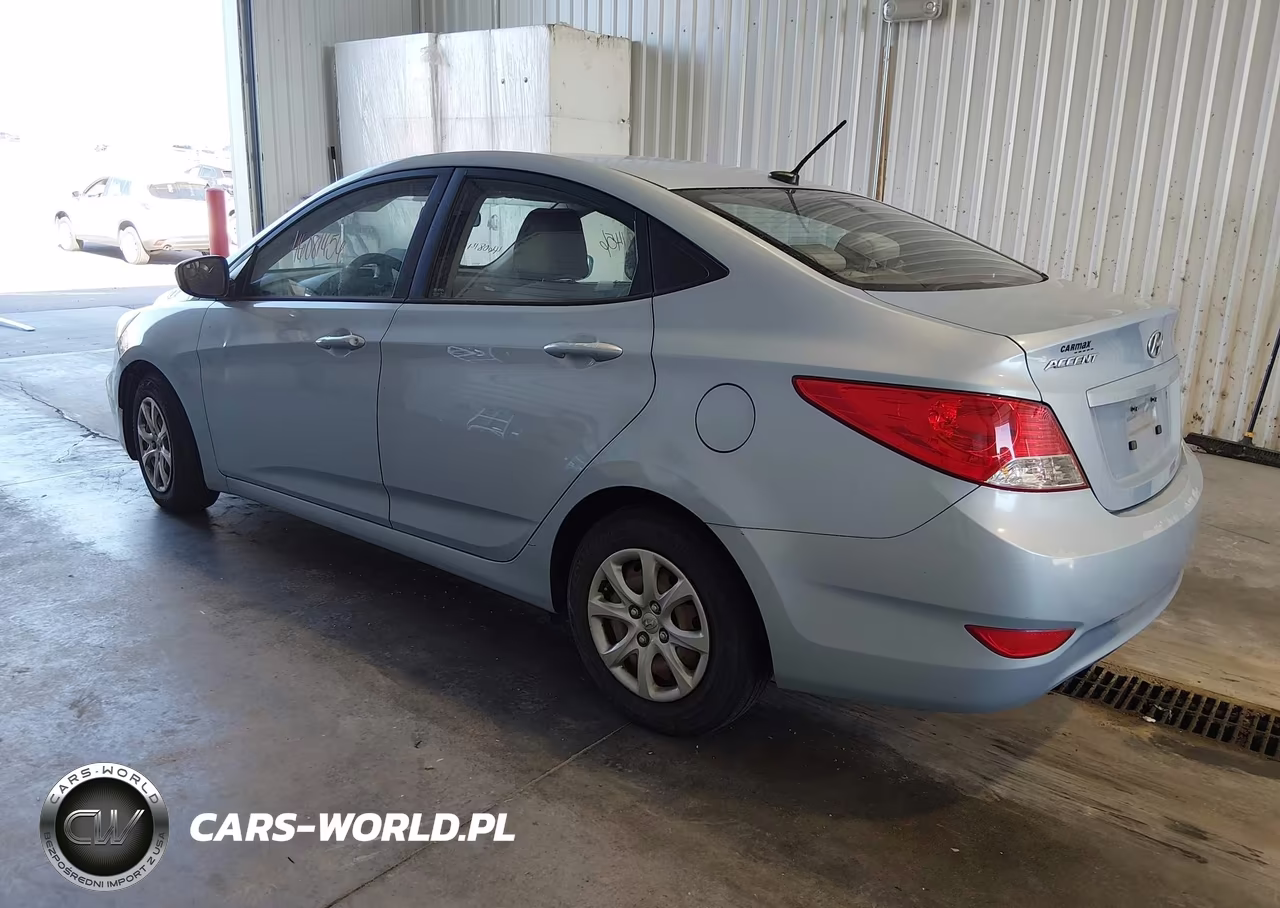 2014 Hyundai Accent Gls VIN:KMHCT4AE3EU712715 - 3