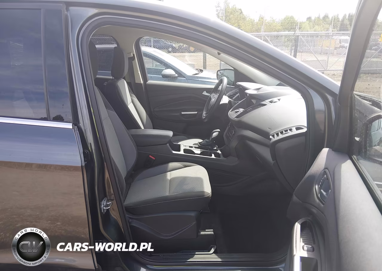 2019 Ford Escape Se VIN:1FMCU9GD3KUA69383 - 5