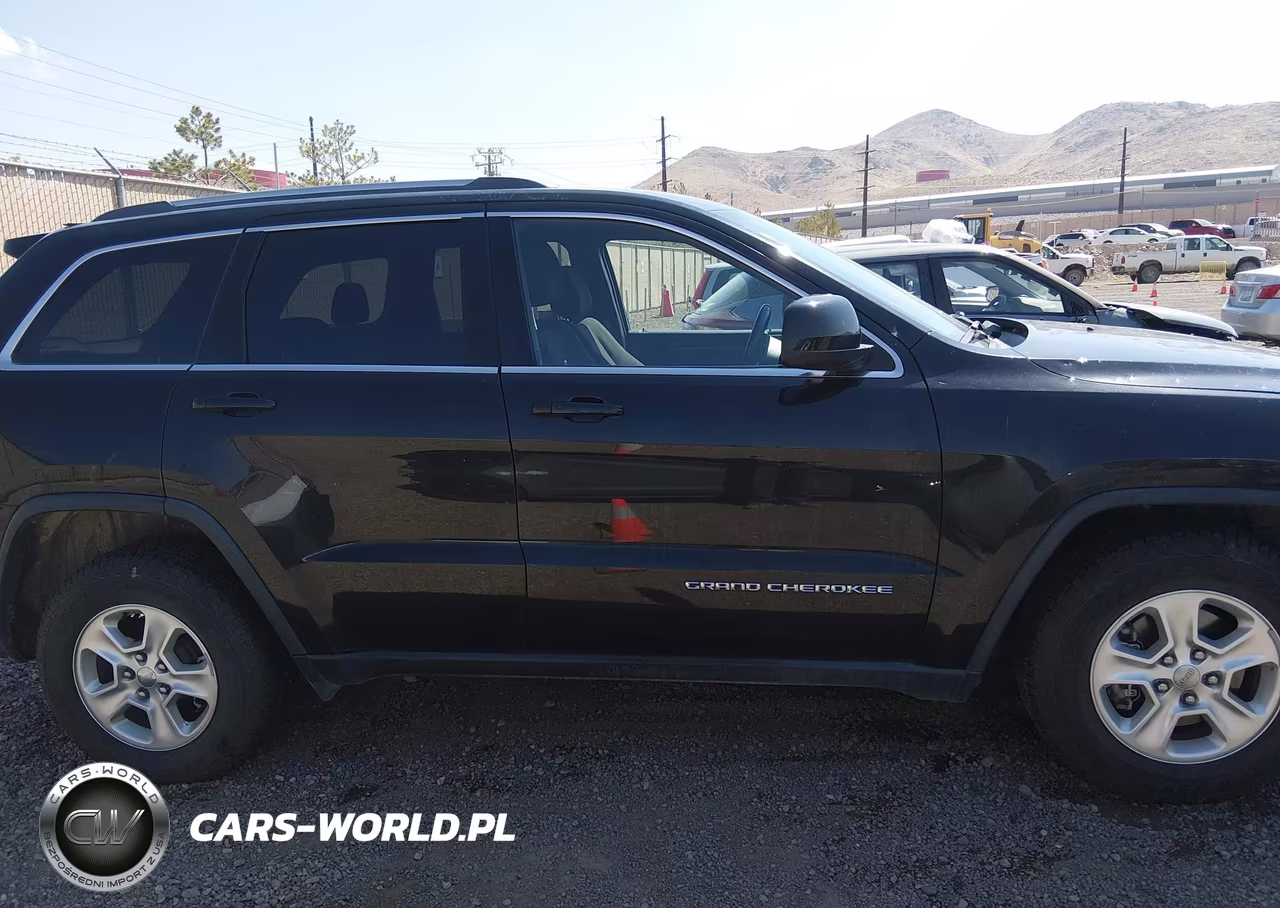 2014 Jeep Grand Cherokee Laredo VIN:1C4RJFAG8EC144467 - 13