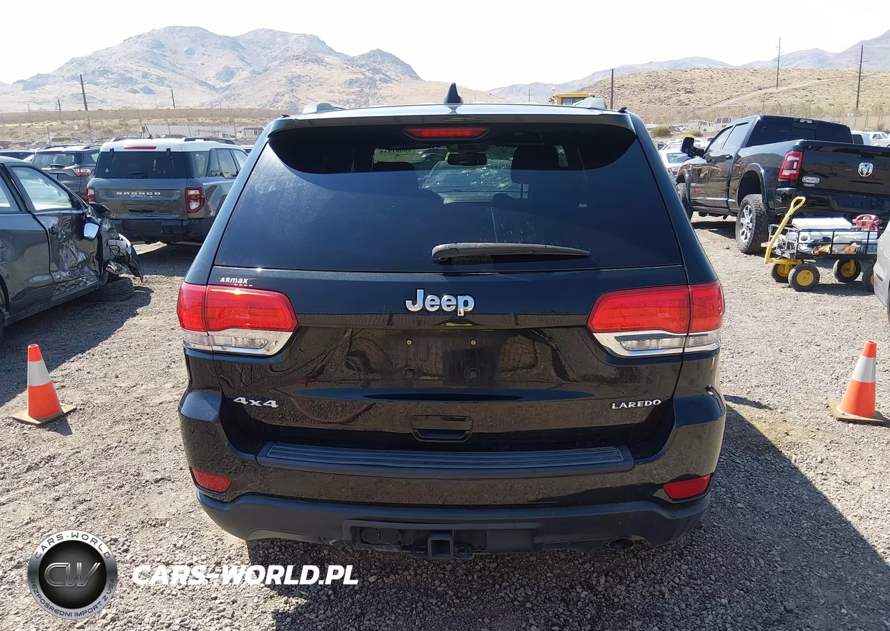 2014 Jeep Grand Cherokee Laredo VIN:1C4RJFAG8EC144467 - 16