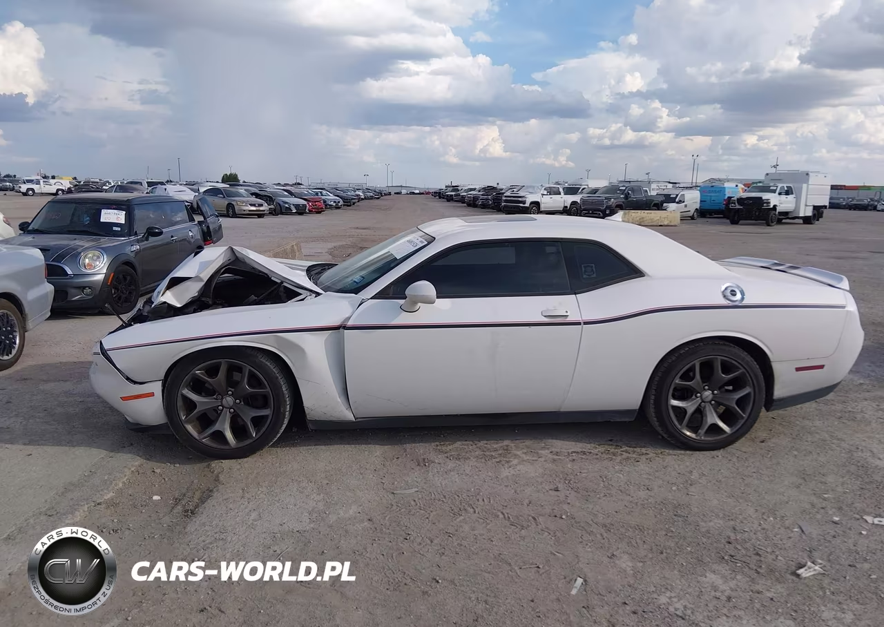 2015 Dodge Challenger Sxt Plus VIN:2C3CDZBG1FH789400 - 14