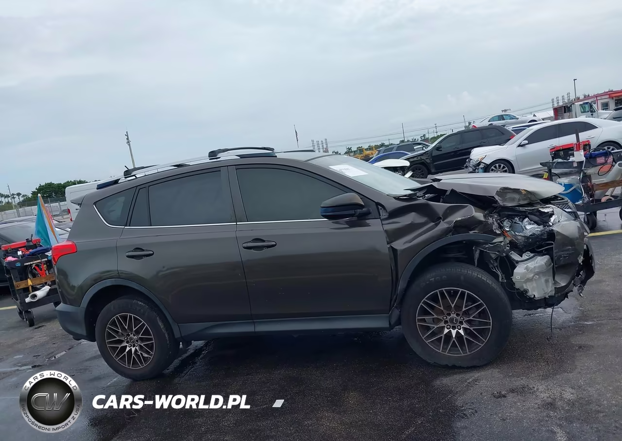 2015 Toyota Rav4 Le VIN:JTMZFREV6FD043273 - 13