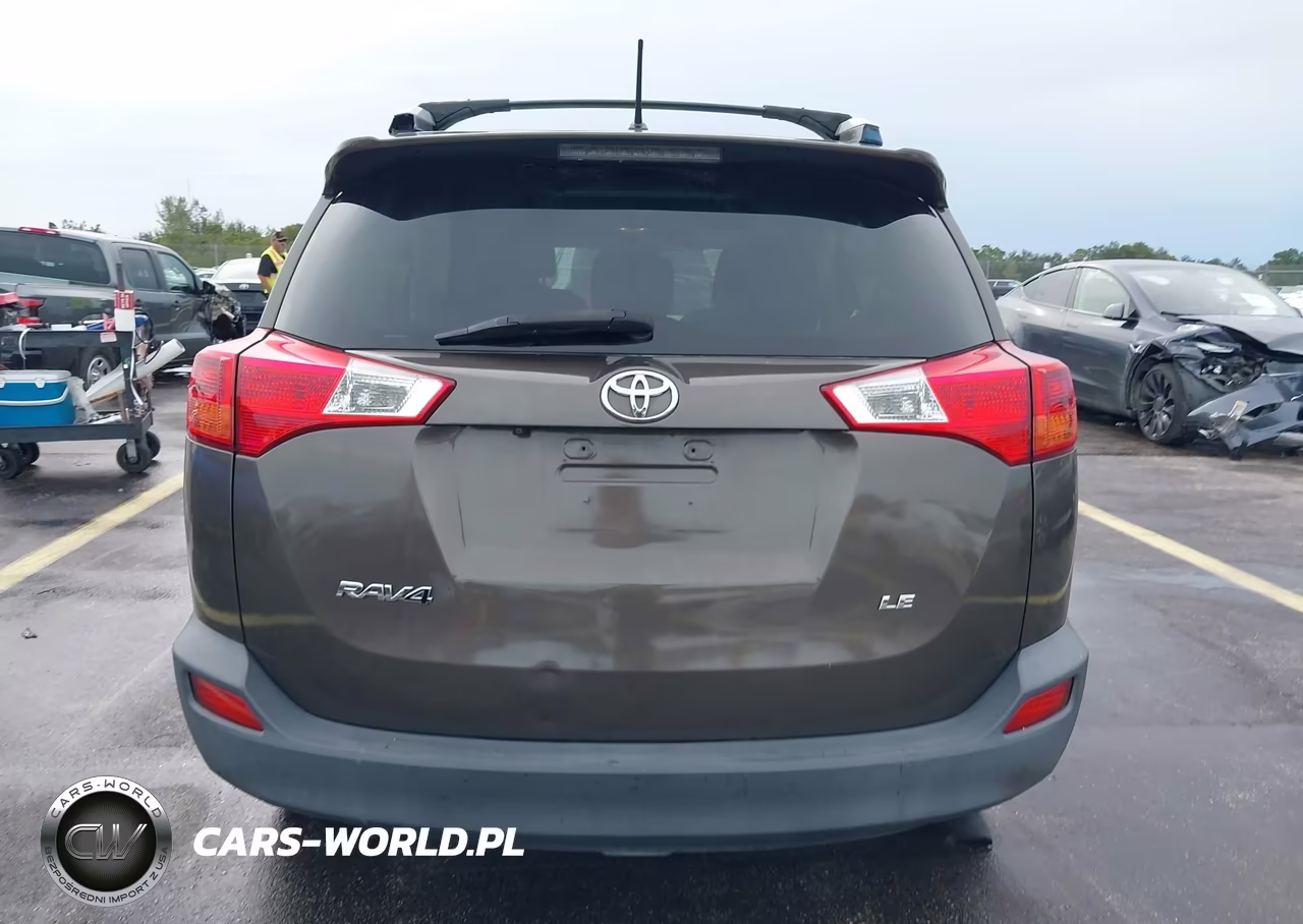 2015 Toyota Rav4 Le VIN:JTMZFREV6FD043273 - 16