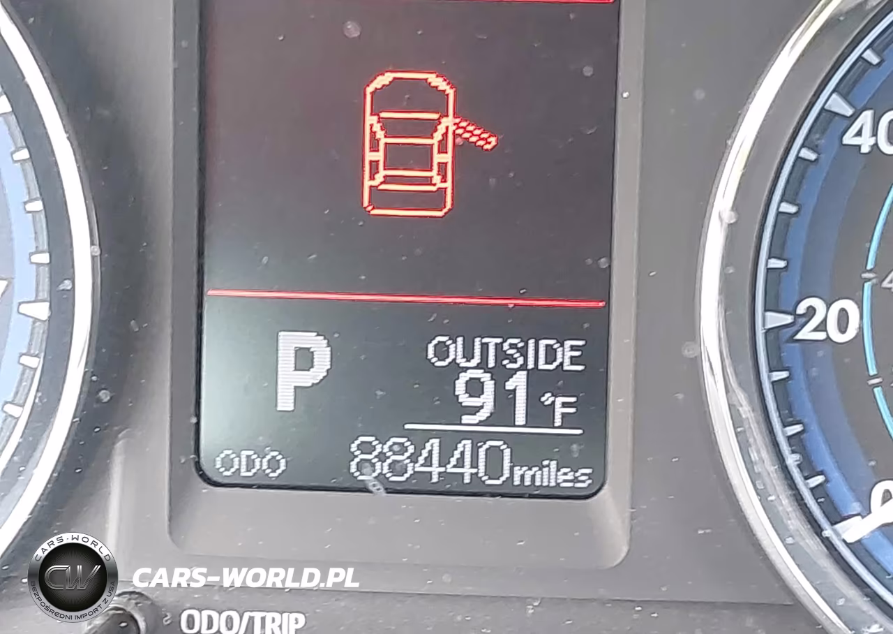 2017 Toyota Corolla Le VIN:2T1BURHE5HC831268 - 15