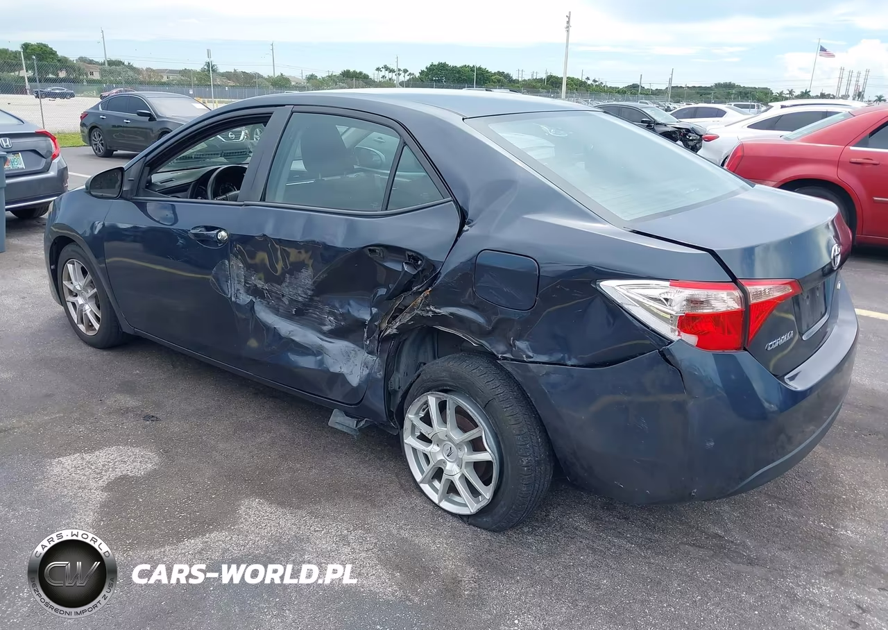 2017 Toyota Corolla Le VIN:2T1BURHE5HC831268 - 3