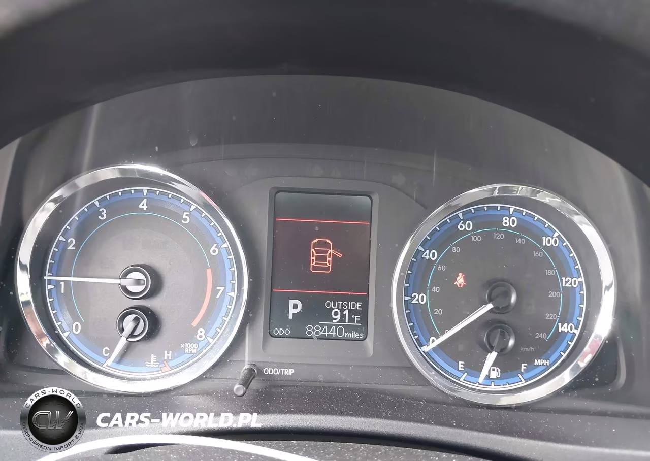 2017 Toyota Corolla Le VIN:2T1BURHE5HC831268 - 7